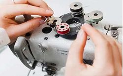 sewing machine-small